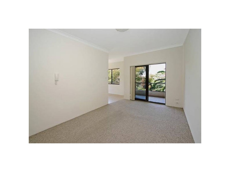 8/69 Parramatta Street, Cronulla NSW 2230