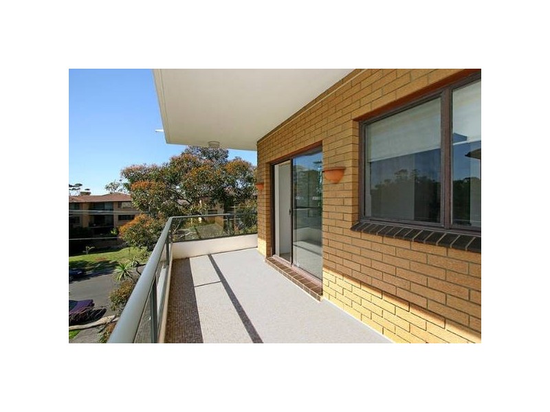 8/69 Parramatta Street, Cronulla NSW 2230