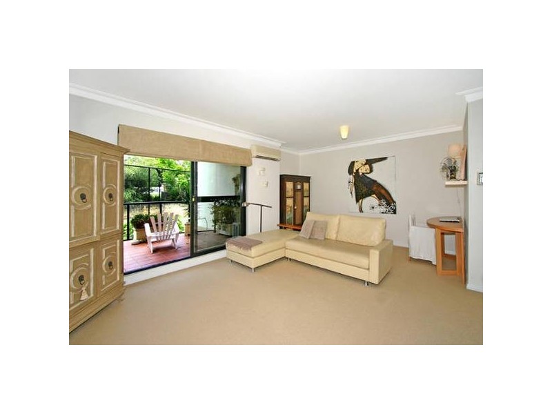 8A/2B Mowbray Street, Sylvania NSW 2224