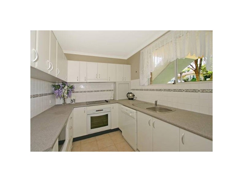 3/2 Railway Crescent, Jannali NSW 2226