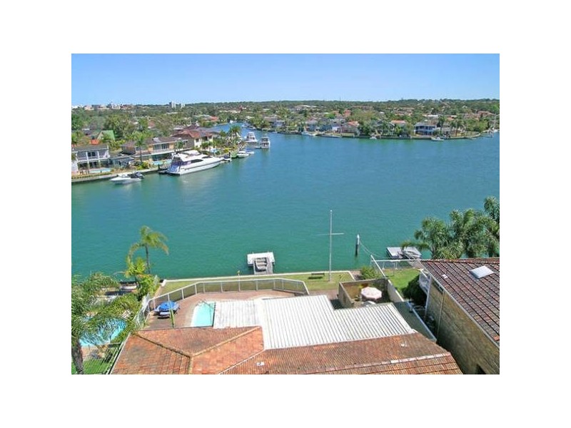 15 Hawkesbury Esplanade, Sylvania Waters NSW 2224