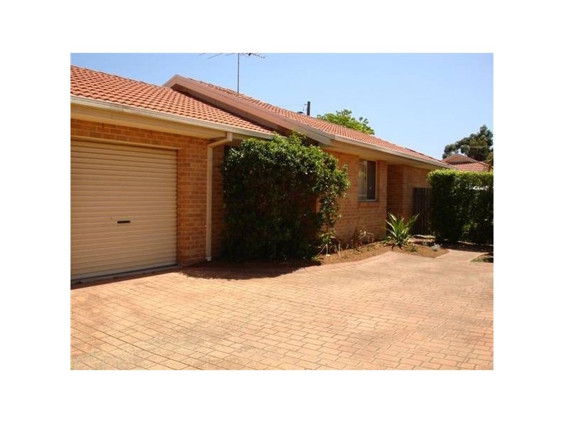 21B Waratah Street, Kirrawee NSW 2232