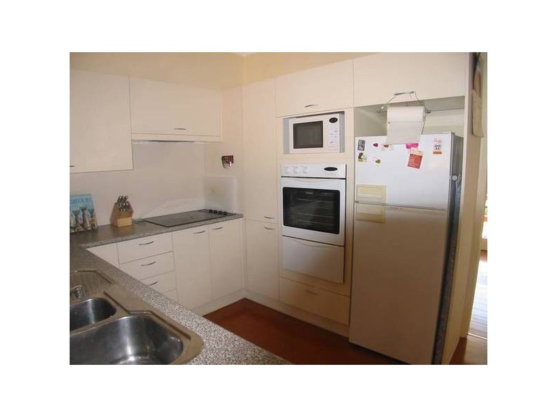 65 Tivoli Esplanade, Como NSW 2226