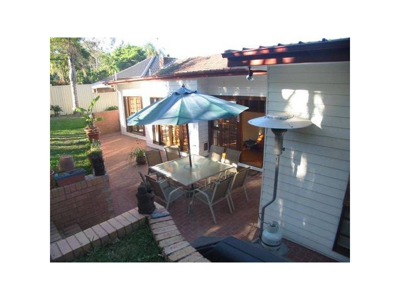 65 Tivoli Esplanade, Como NSW 2226