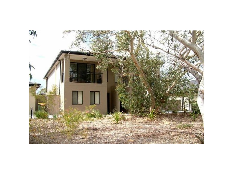 2/54 Osprey Drive, Illawong NSW 2234