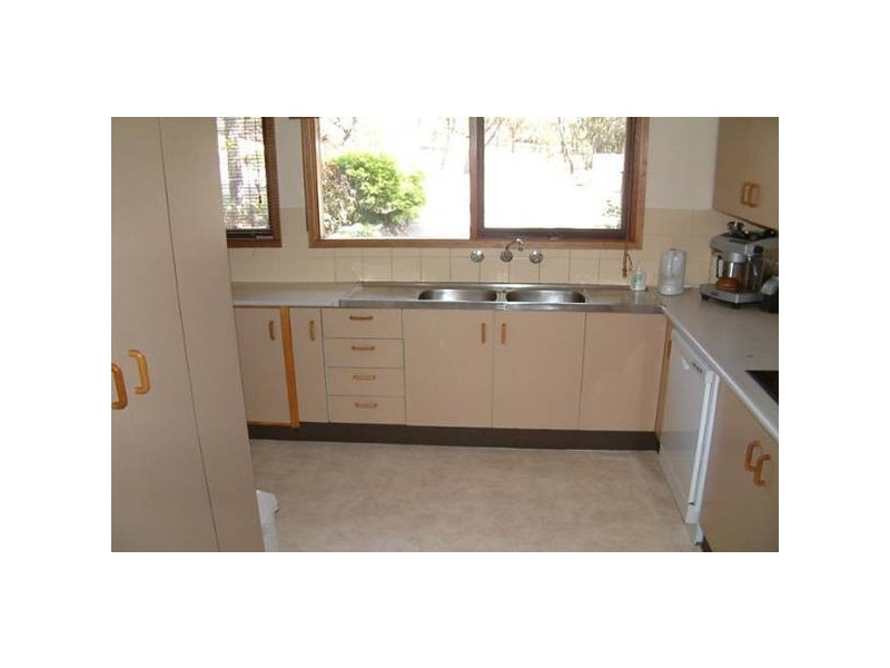 24 Van Buren Circuit, Bonnet Bay NSW 2226