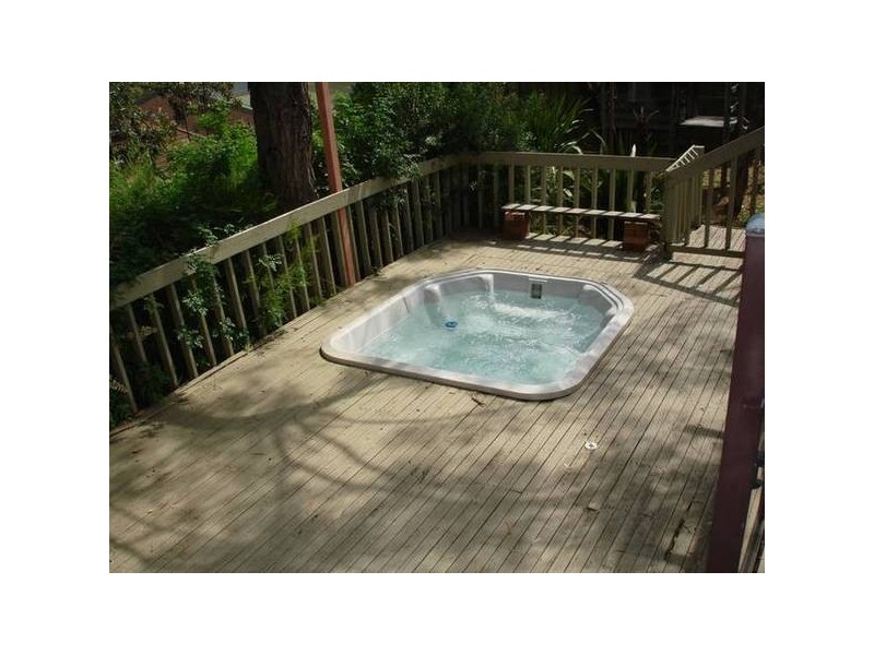 65 Barnes Crescent, Menai NSW 2234
