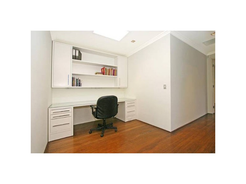 138 Holt Road, Taren Point NSW 2229