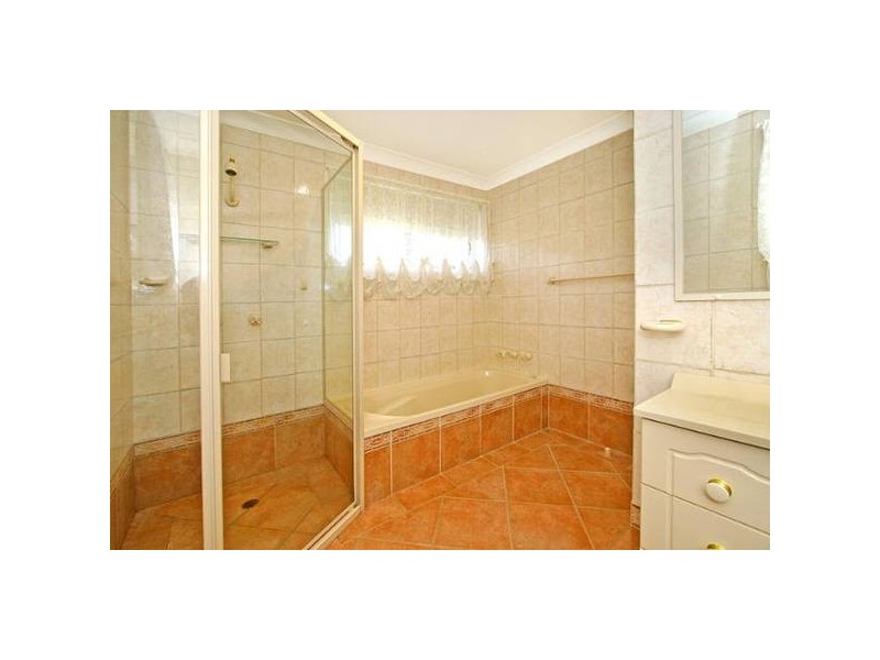 72 Siandra Drive, Kareela NSW 2232