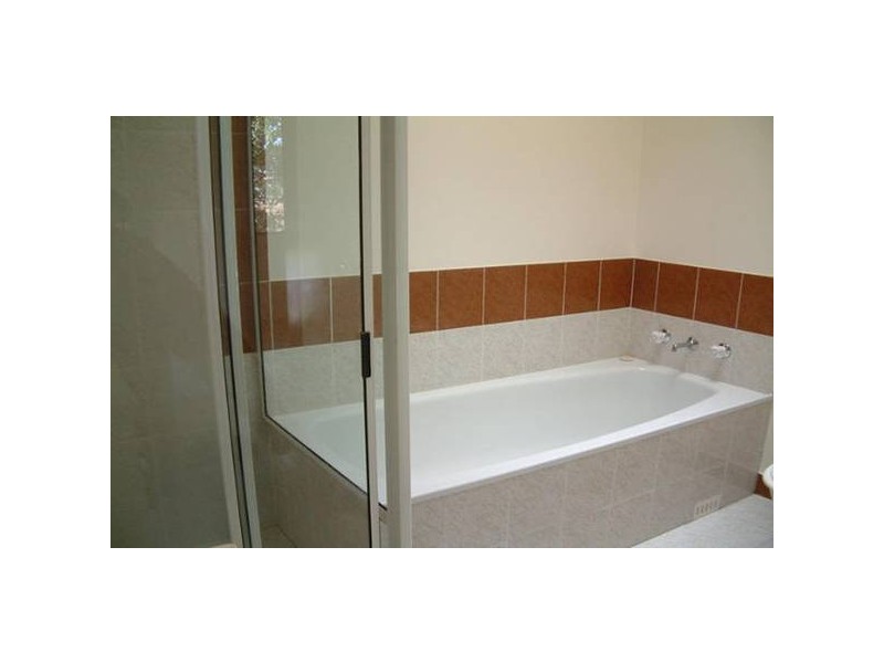 1/41 Bath Road, Kirrawee NSW 2232