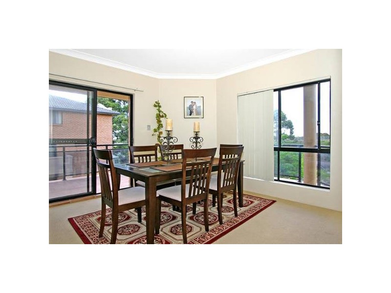 11/16-24 Park Street, Sutherland NSW 2232