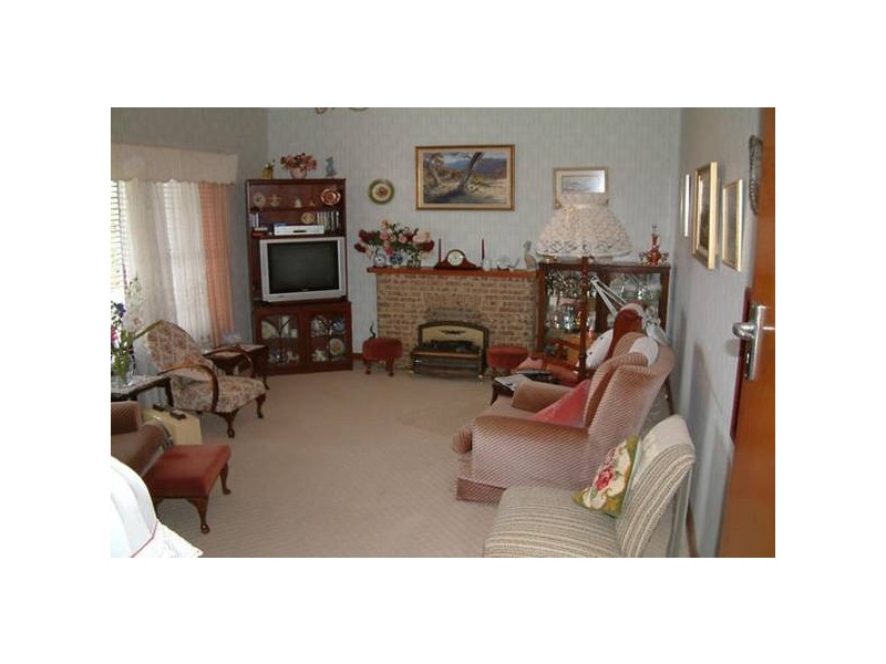 83 Eighth Avenue, Loftus NSW 2232