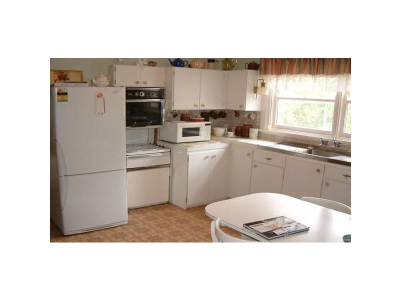 83 Eighth Avenue, Loftus NSW 2232