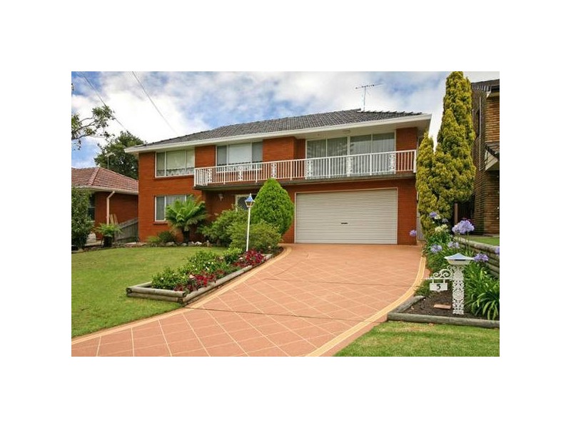 5 Kaloona Place, Kirrawee NSW 2232