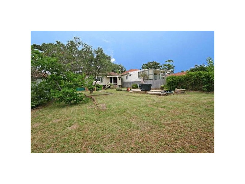 5 Taplan Street, Como NSW 2226