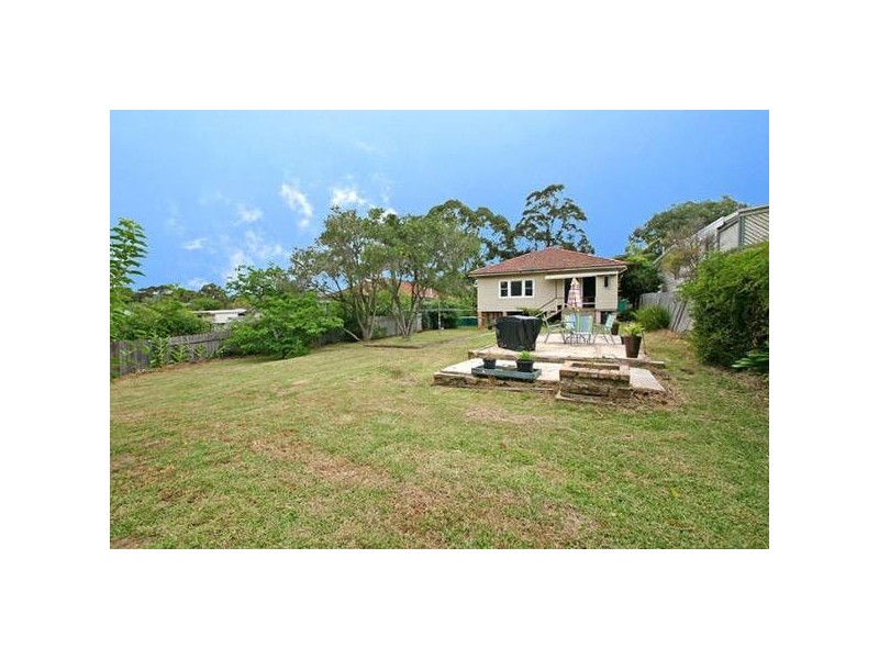 5 Taplan Street, Como NSW 2226
