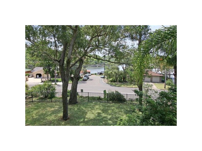 35 Truman Place, Bonnet Bay NSW 2226