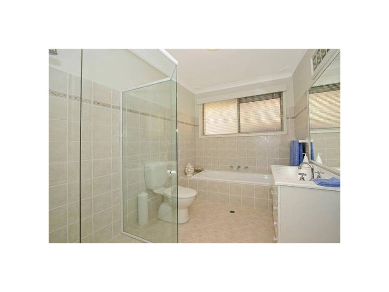 10 Struen Marie Street, Kareela NSW 2232