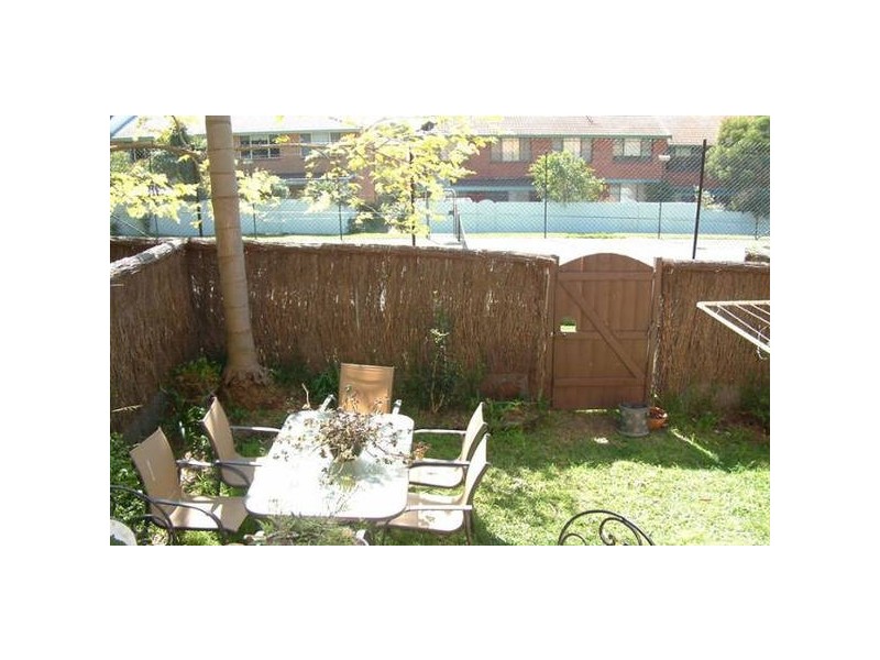 49/81 Bath Road, Kirrawee NSW 2232