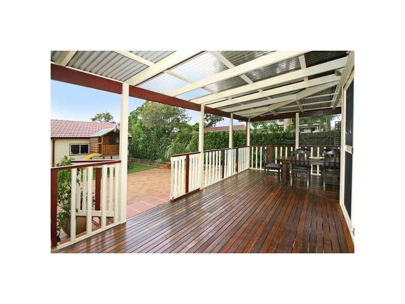 122 Wolger Street, Como NSW 2226