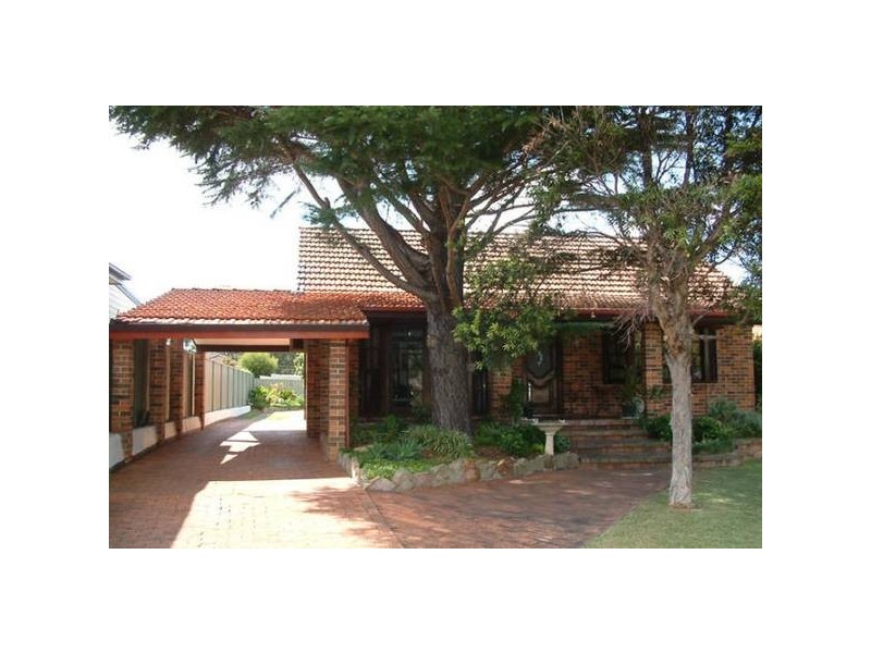 136 Woronora Crescent, Como NSW 2226