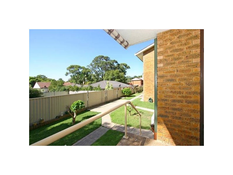 2/34-36 Vermont Street, Sutherland NSW 2232