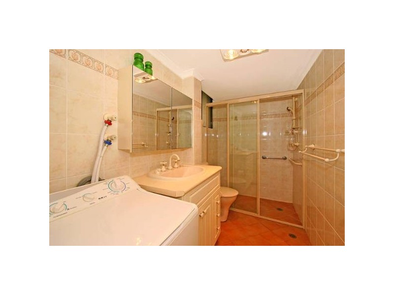 2/34-36 Vermont Street, Sutherland NSW 2232