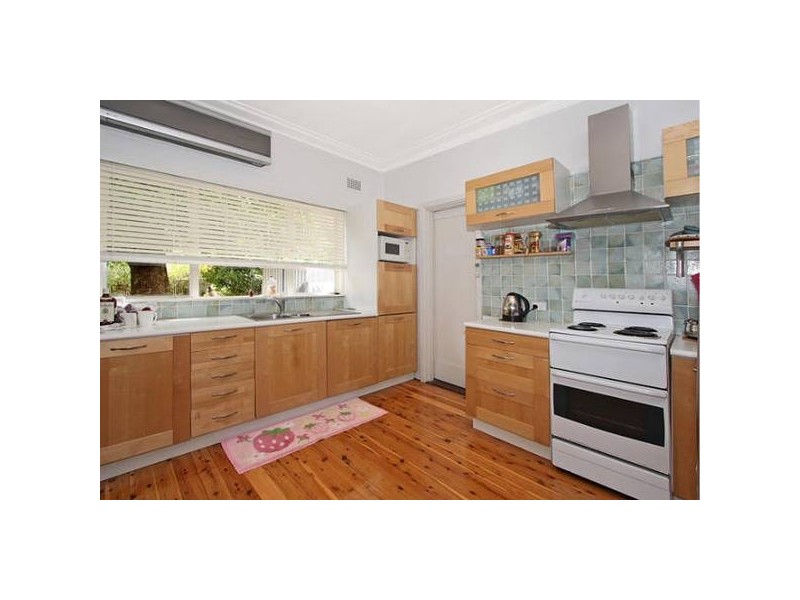 61 Merton Street, Sutherland NSW 2232