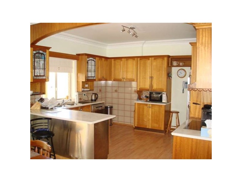 18 Coolgardie Place, Sutherland NSW 2232
