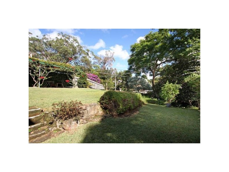 31 Acacia Road North, Kirrawee NSW 2232