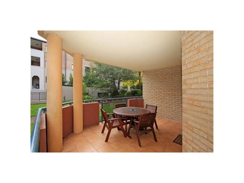 2/9-11 Cook Street, Sutherland NSW 2232