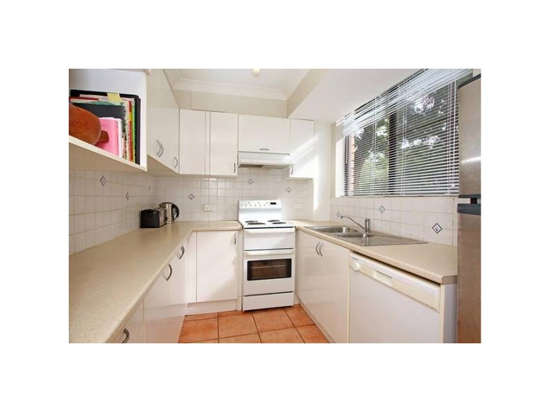 11/98-102 Glencoe Street, Sutherland NSW 2232