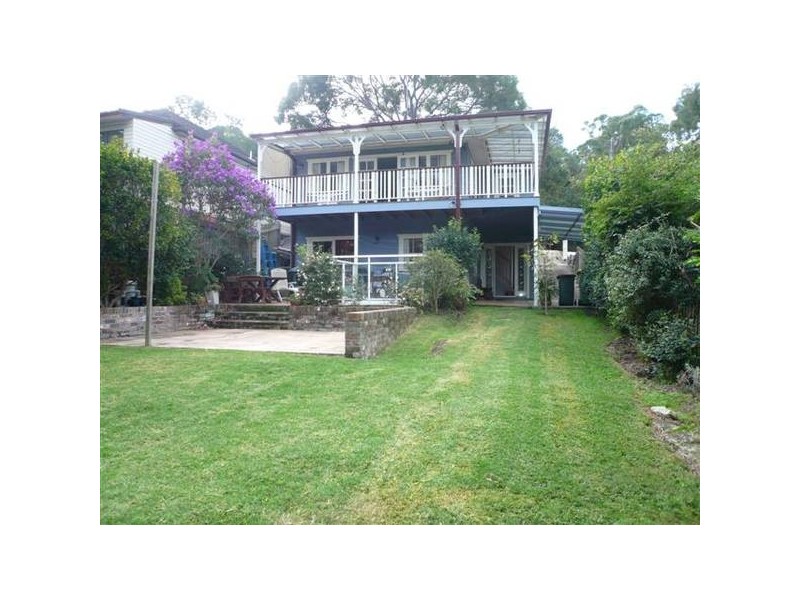 8 Inelgah Road, Como NSW 2226