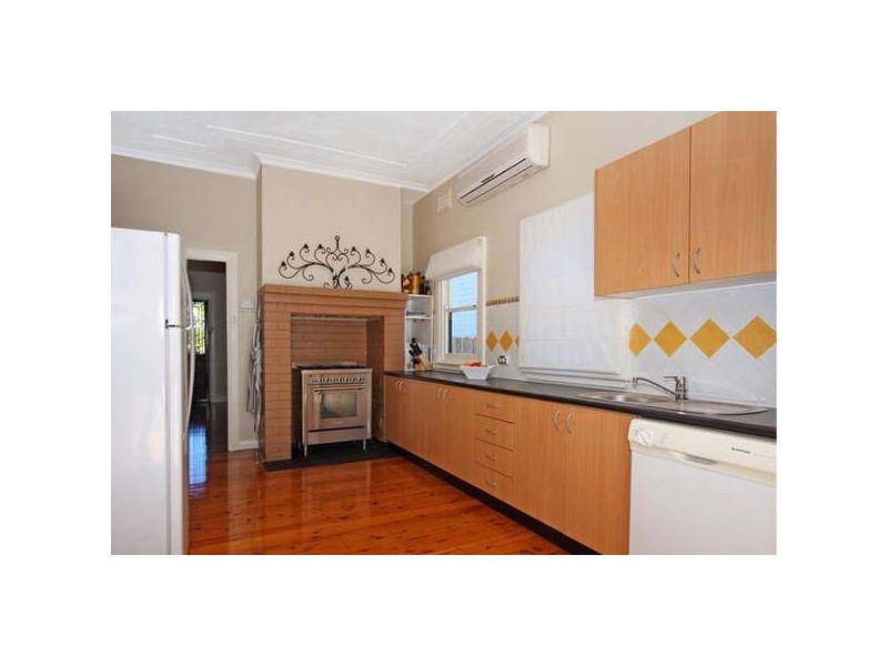 23 Gailes Street, Sutherland NSW 2232