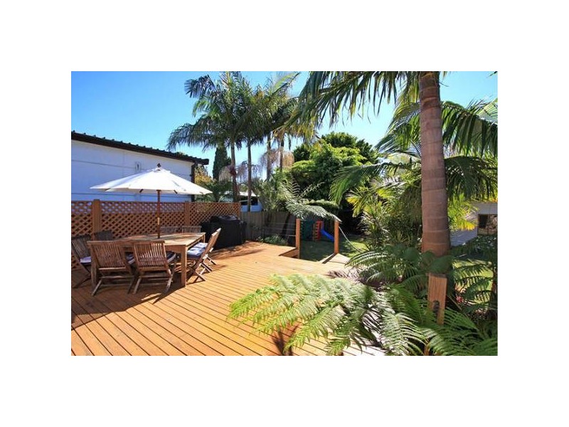 23 Gailes Street, Sutherland NSW 2232