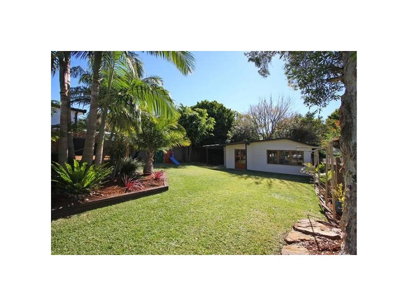 23 Gailes Street, Sutherland NSW 2232