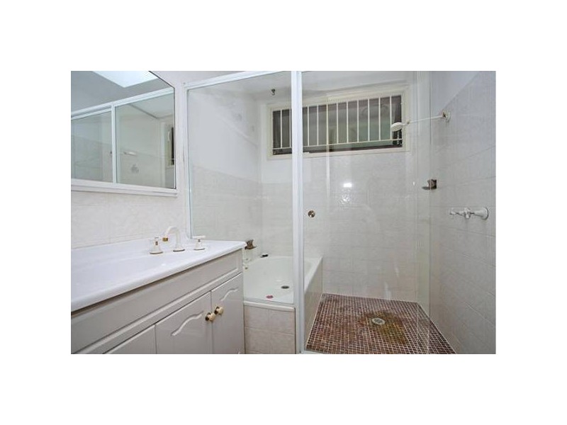 5 Hoover Place, Bonnet Bay NSW 2226