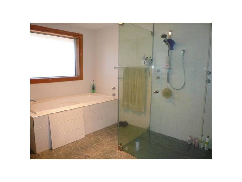 2 Boombie Place, Woronora NSW 2232