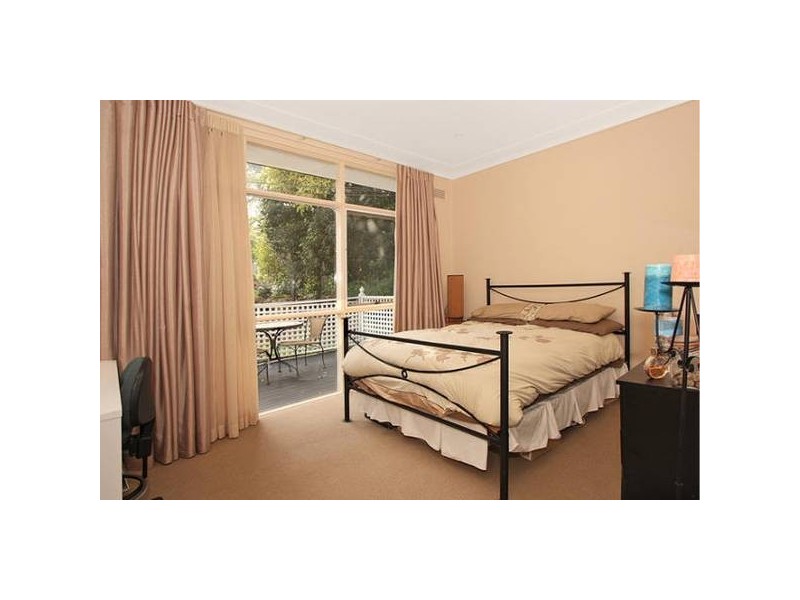 12 Drummond Road, Oyster Bay NSW 2225