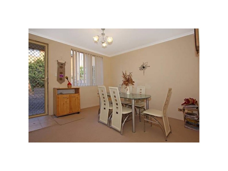 42/81 Bath Road, Kirrawee NSW 2232