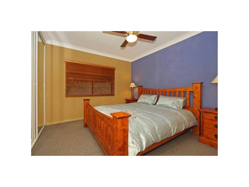 52 Tea Tree Place, Kirrawee NSW 2232