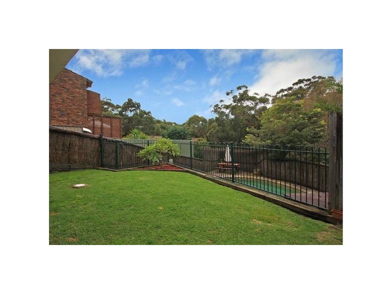 52 Tea Tree Place, Kirrawee NSW 2232