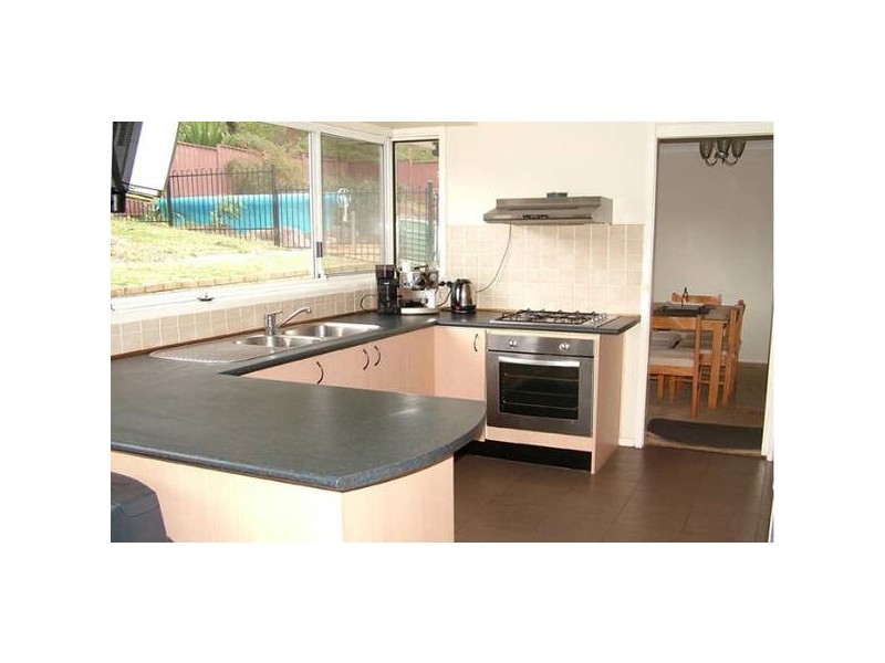 4 Warrangarree Drive, Woronora Heights NSW 2233