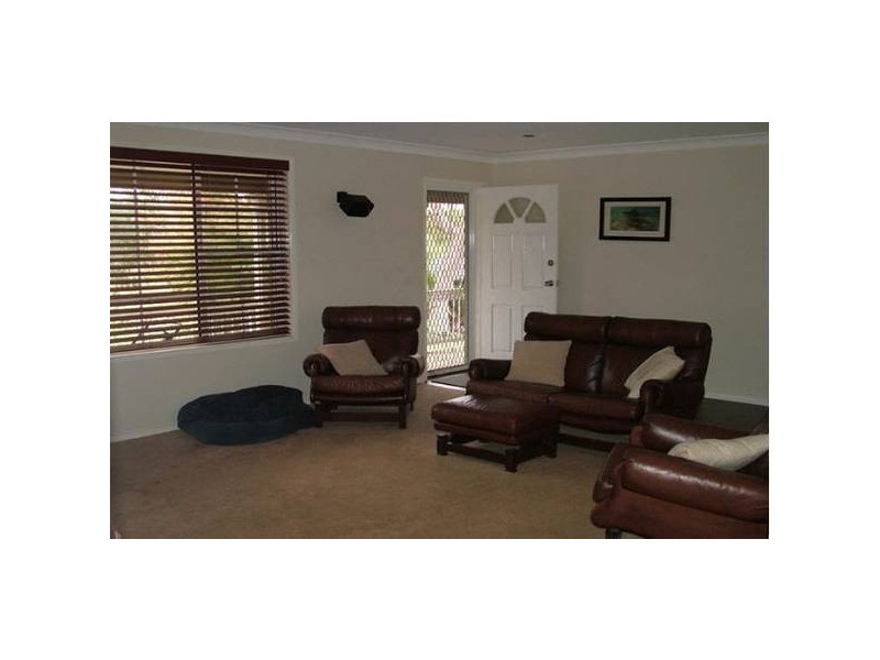 4 Warrangarree Drive, Woronora Heights NSW 2233