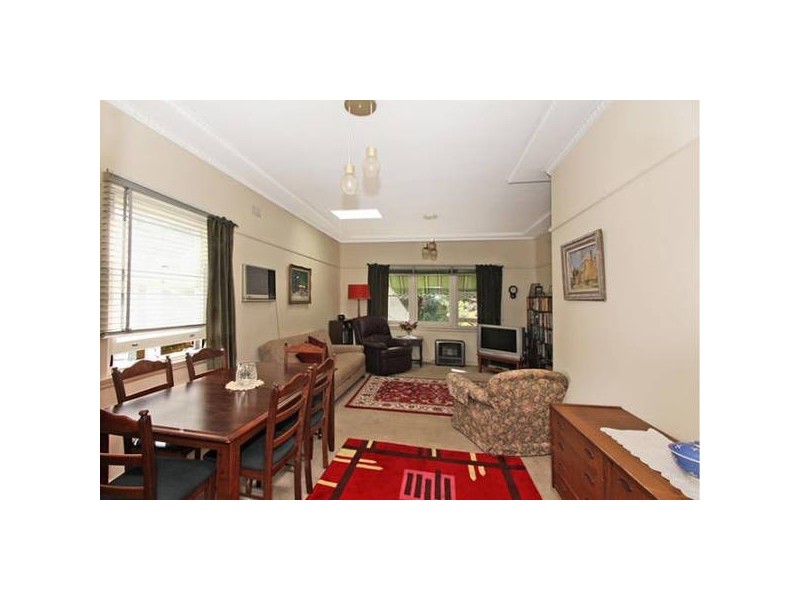 31 Acacia Road, Kirrawee NSW 2232