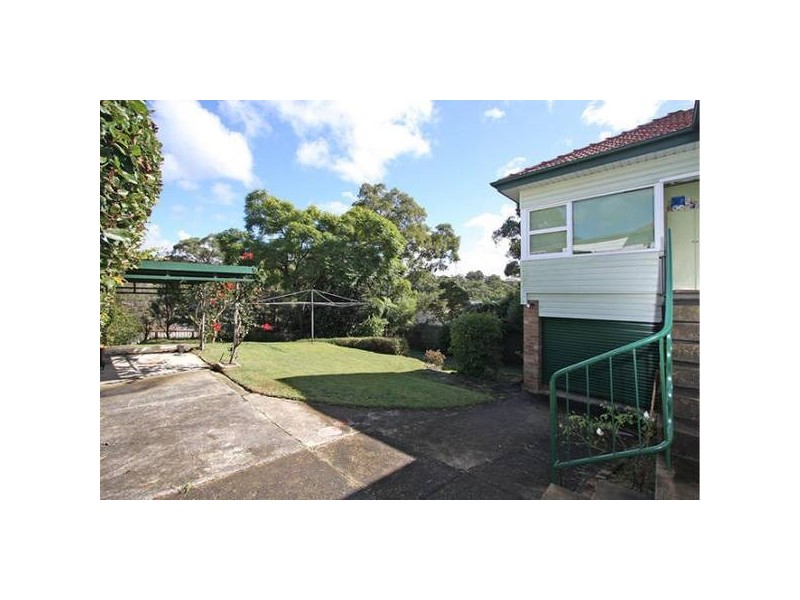 31 Acacia Road, Kirrawee NSW 2232