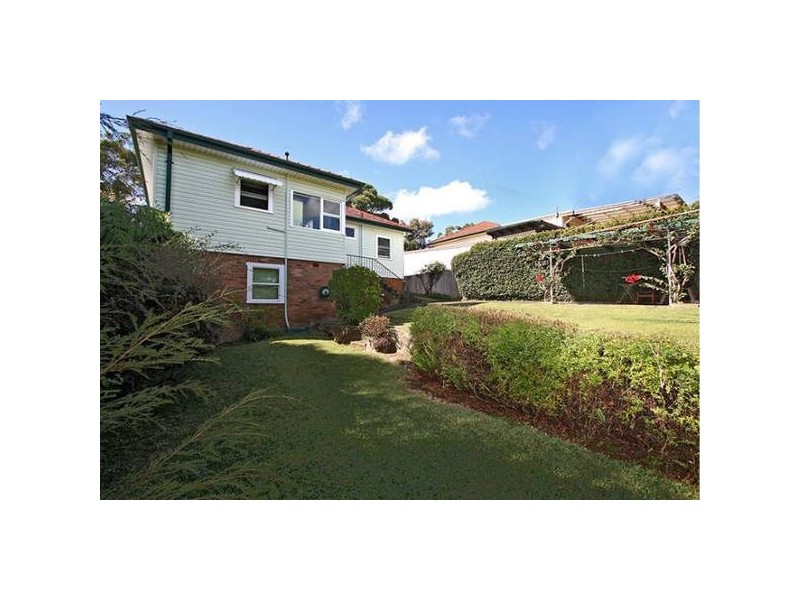 31 Acacia Road, Kirrawee NSW 2232