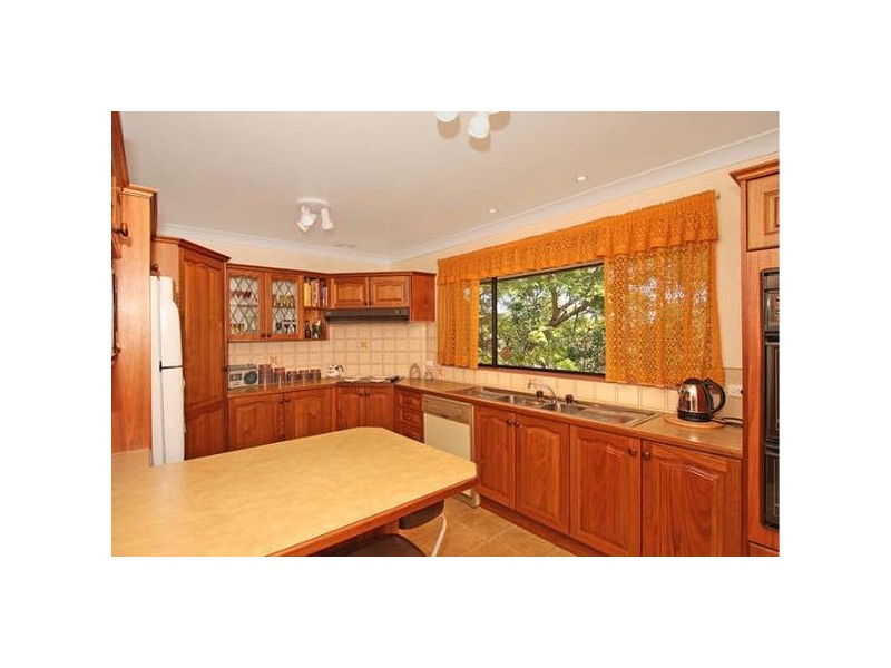 20 Lincoln Crescent, Bonnet Bay NSW 2226