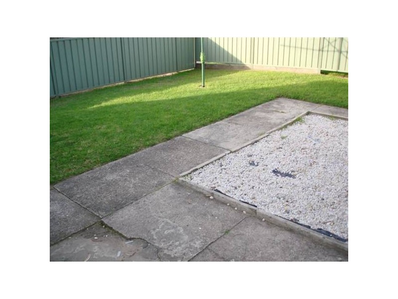 8 Auburn Street, Sutherland NSW 2232