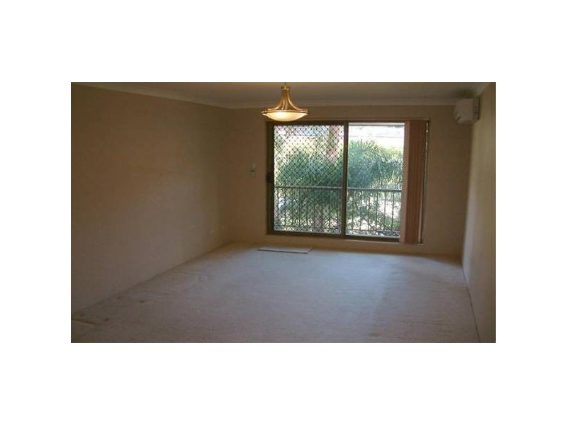 32/8 Railway Crescent, Jannali NSW 2226